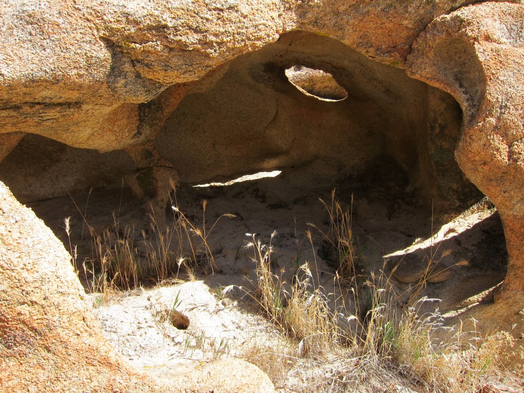 Small rock shelter near Carrizo Creek